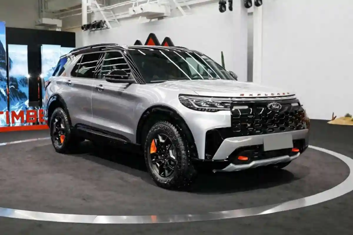 2024款探险者曝光，标配2.3T+10AT动力，带托森差速器，有多强？