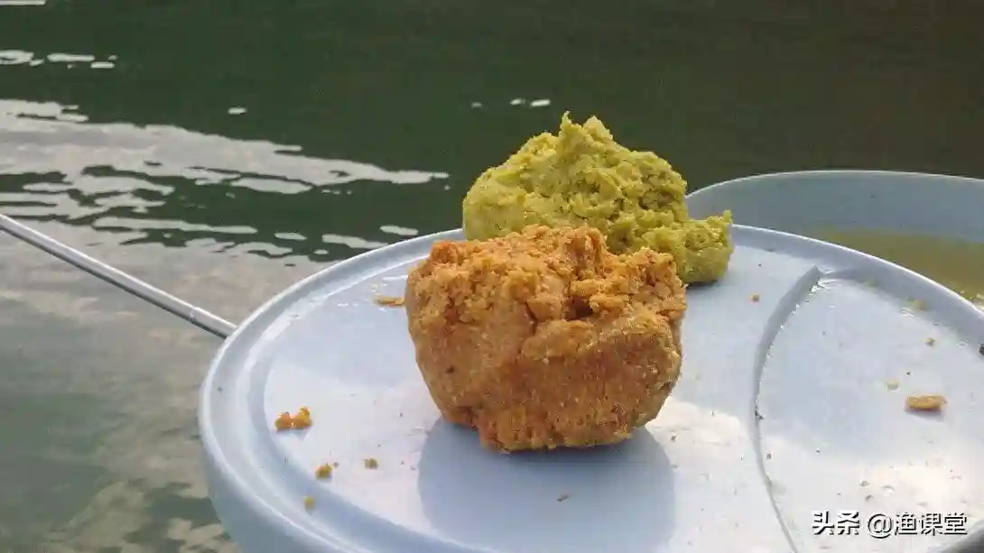 新手钓友如何准确选对鱼饵？3个思路完美解决，对钓鱼的帮助真大