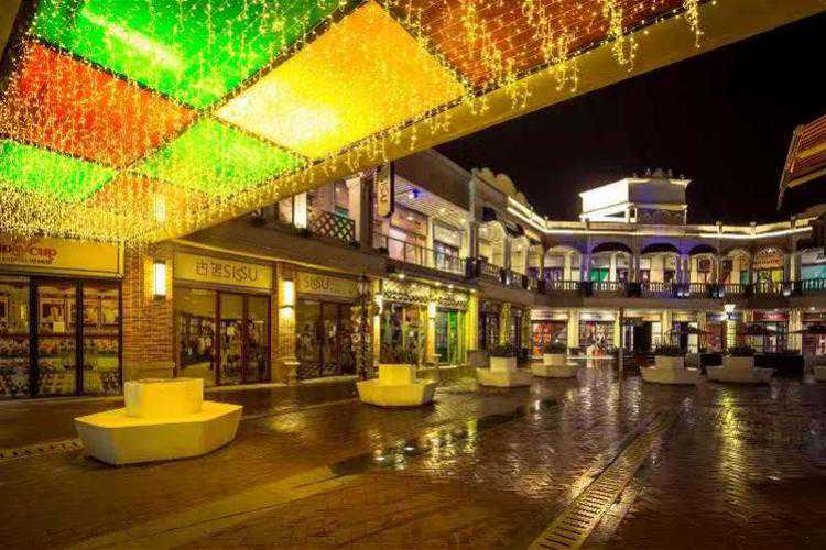 清除外摆提升购物体验，萝岗万达广场打造最美金街